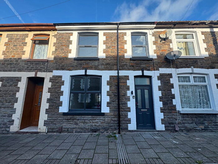 3 Bedroom Terraced House For Sale In Oliver Street, Hopkinstown, Pontypridd, CF37