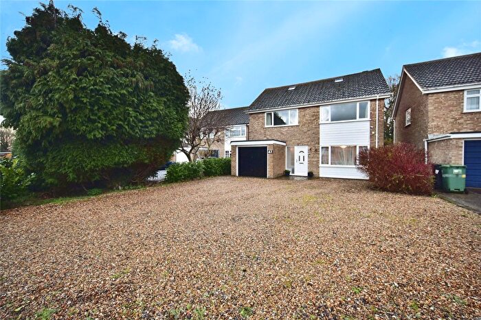 5 Bedroom Detached House For Sale In Norrington Road, Maidstone, Kent, ME15