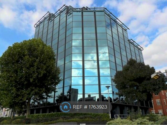 1 Bedroom Flat To Rent In St. Crispin House, Croydon, CR0