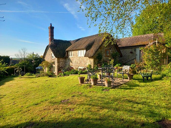 3 Bedroom Cottage For Sale In Barkers Hill, Semley, SP7