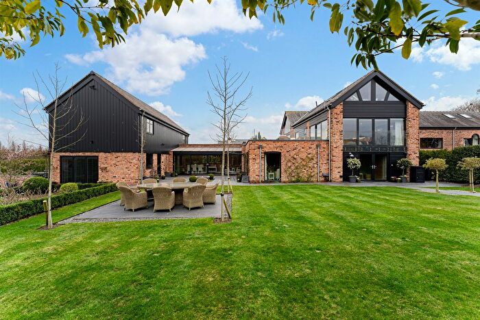 4 Bedroom Mews For Sale In Cherry Lane Barns, Cherry Lane, Lymm, WA13