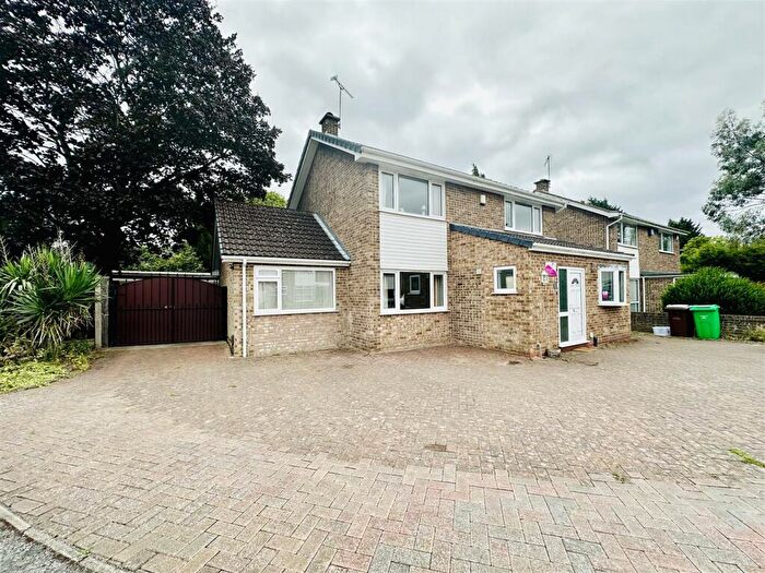 6 Bedroom House To Rent In Arnesby Road, Nottingham, NG7