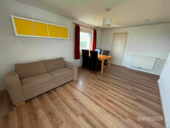 2 Bedroom Flat To Rent In Beachview Court, Aberdeen, Aberdeenshire, AB24