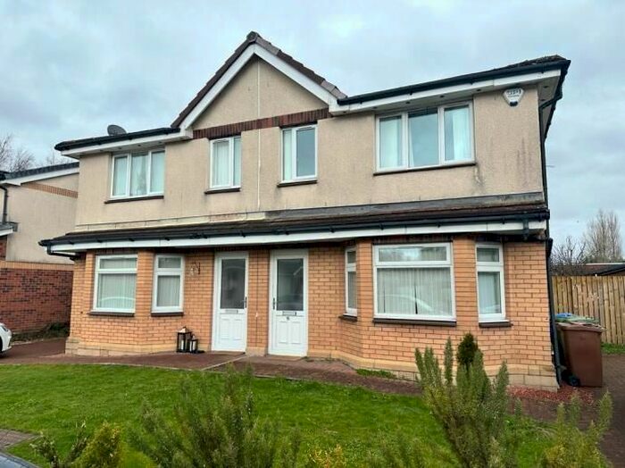 3 Bedroom Semi-Detached House To Rent In Leverngrove Court, Glasgow, G53