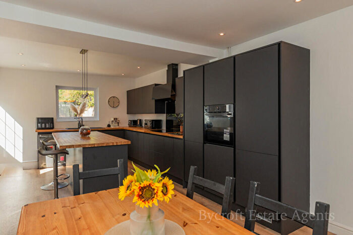 4 Bedroom Detached House For Sale In Lowestoft Road, Gorleston, Great Yarmouth, NR31