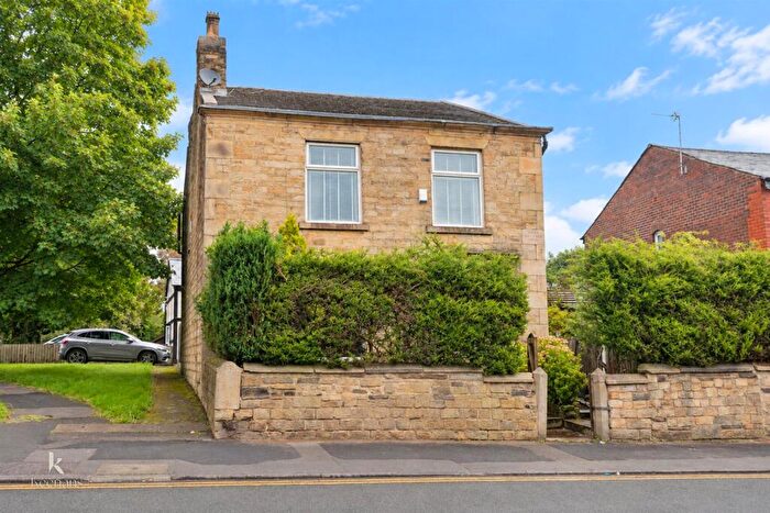 5 Bedroom Detached House For Sale In Bell Lane, Bury, BL9