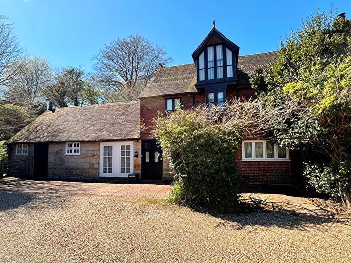 4 Bedroom Semi-Detached House To Rent In Slaugham, Haywards Heath, West Sussex, RH17