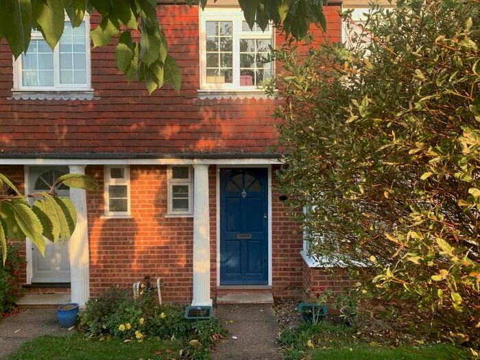 3 Bedroom Terraced House To Rent In Maidenhead, Berkshire, SL6