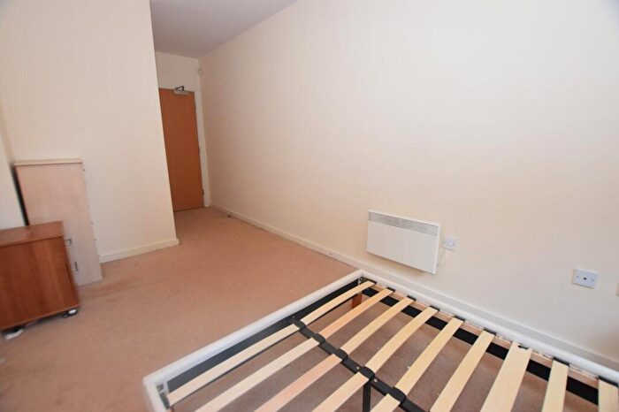 2 Bedroom Flat To Rent In City Gate, Blantyre Street, Castlefield, Manchester, M15