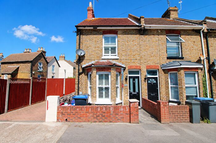 2 Bedroom End Of Terrace House For Sale In Herbert Road, Ramsgate, CT11