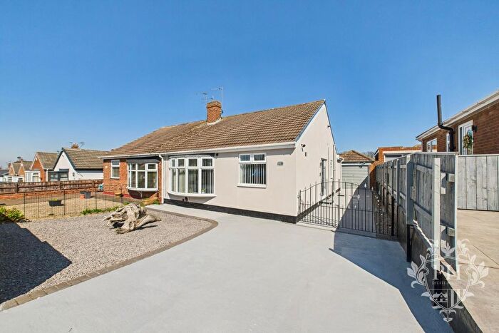 2 Bedroom Semi-detached Bungalow For Sale In Highfield Road, Eston, Middlesbrough, TS6