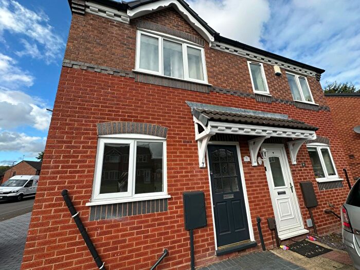 2 Bedroom Property To Rent In Thetford Way, Walsall, WS5