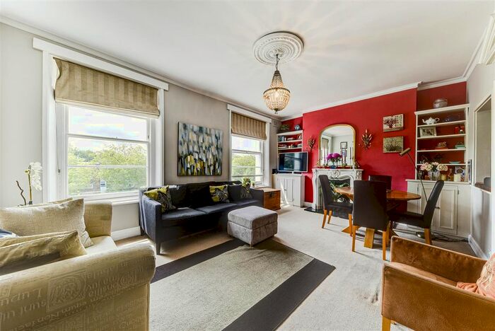 1 Bedroom Flat To Rent In Blomfield Road, Little Venice, London, W9