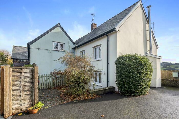 2 Bedroom Terraced House For Sale In Trallong, Brecon, LD3