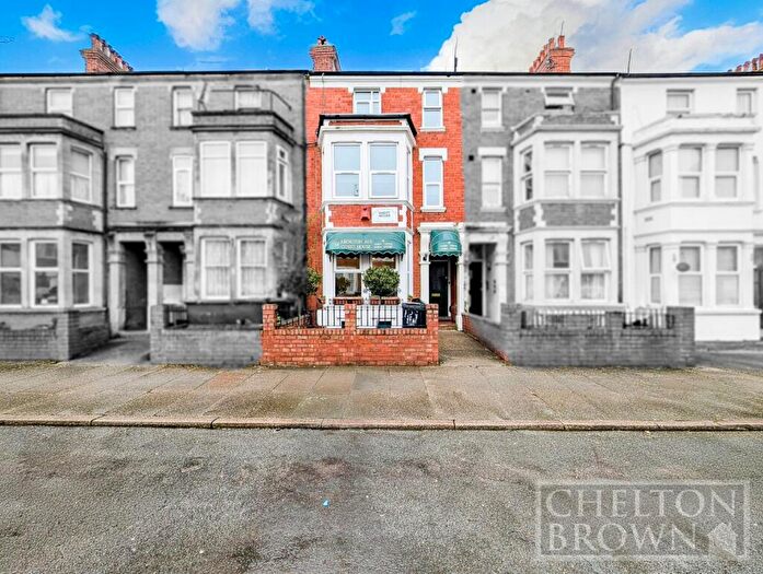 8 Bedroom Terraced House For Sale In Abington Avenue, Northampton, Northamptonshire, NN1