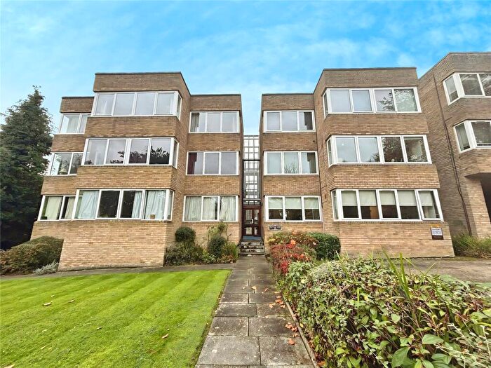 1 Bedroom Flat To Rent In Beckenham Grove, Bromley, BR2