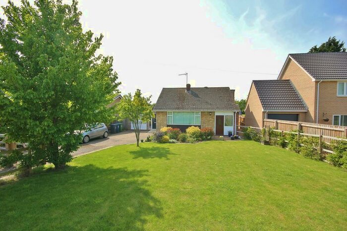 2 Bedroom Detached Bungalow To Rent In King Street, Somersham, PE28