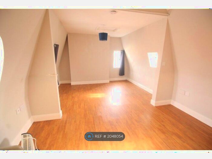 Studio To Rent In Tubwell Row, Darlington, DL1