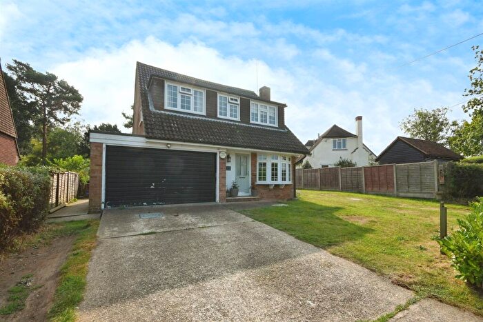 4 Bedroom Detached House For Sale In Butts Way, Galleywood, Chelmsford, CM2