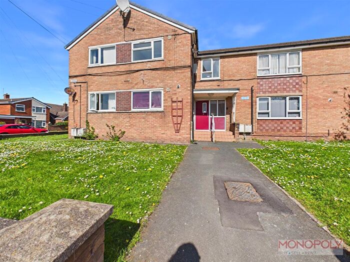 2 Bedroom Flat To Rent In Atlea, New Broughton, LL11