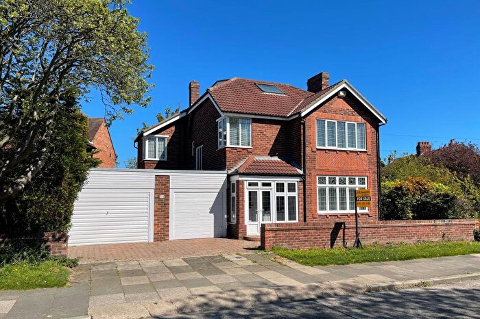 5 Bedroom Detached House For Sale In Claremont Road, Whitley Lodge, Whitley Bay, NE26