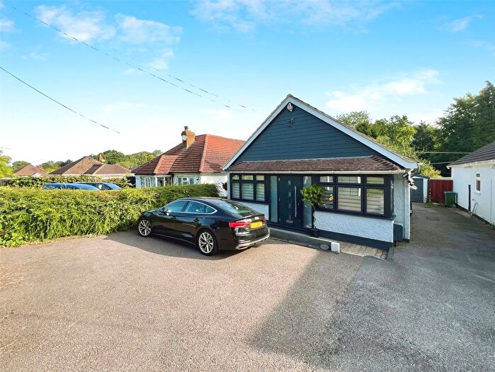 3 Bedroom Bungalow For Sale In London Road, West Kingsdown, Sevenoaks, Kent, TN15