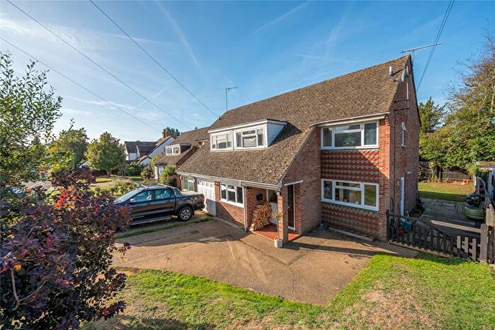 4 Bedroom Semi Detached House For Sale In Sweetwater Close, Shamley Green, Guildford, Surrey, GU5