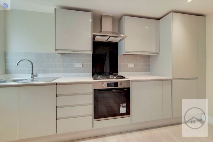 1 Bedroom Terraced House To Rent In Park Avenue Mews, Mitcham, Surrey, CR4