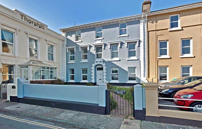 1 Bedroom Flat For Sale In Mere Lane, Teignmouth, TQ14