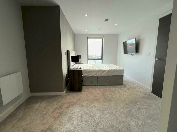 2 Bedroom Apartment To Rent In Parliament Street, Liverpool, L8
