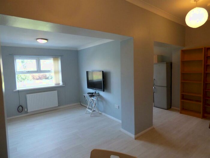 2 Bedroom Apartment To Rent In Walker Road, Newcastle Upon Tyne, Tyne And Wear, NE6