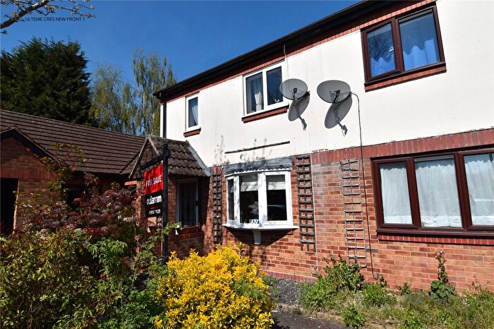 3 Bedroom Semi-Detached House For Sale In Teme Crescent, Droitwich, Worcestershire, WR9