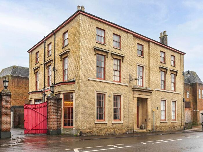 2 Bedroom Apartment For Sale In Upton House, Royston, SG8