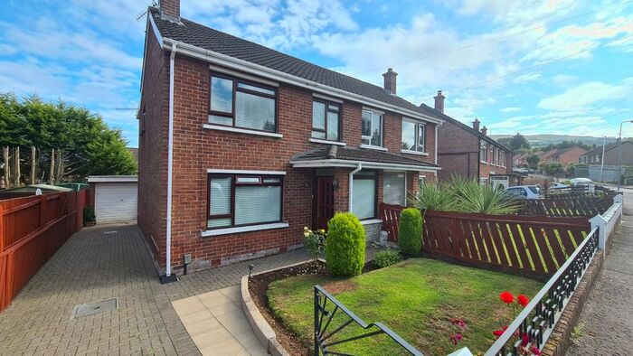4 Bedroom Semi-Detached House For Sale In Elmfield Road, Newtownabbey, County Antrim, BT36