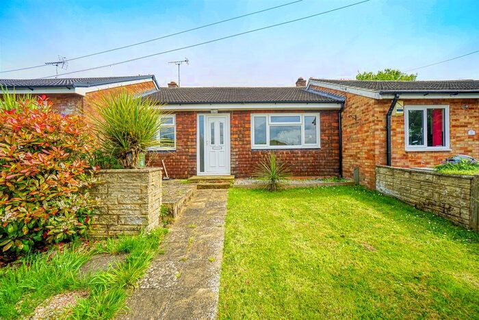 2 Bedroom Terraced Bungalow For Sale In Brede Valley View, Icklesham, Winchelsea, TN36
