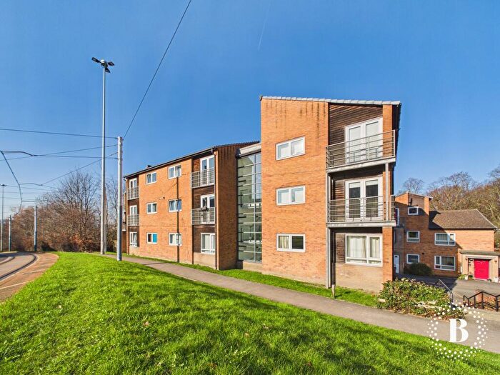 2 Bedroom Apartment For Sale In Beeches Bank, Norfolk Park, Sheffield, S2