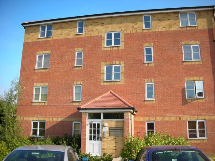 2 Bedroom Flat To Rent In Thyme Close, Blackheath, SE3