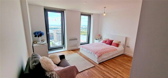 Studio To Rent In Media City, Michigan Point Tower D, Michigan Avenue, Salford, M50