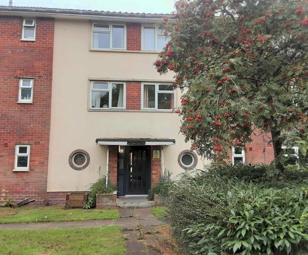 2 Bedroom Flat To Rent In Lane Green Road, Bilbrook, WV8
