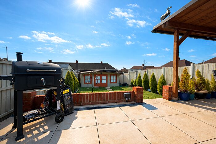 3 Bedroom Terraced House To Rent In Lowestoft Road, Wymering, Portsmouth, Hampshire, PO6