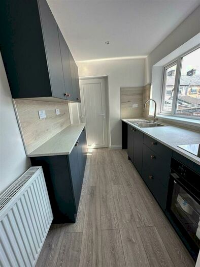 2 Bedroom House To Rent In York Street, Church, Accrington, BB5