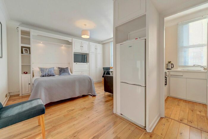 Studio To Rent In Hill Street, London, W1J