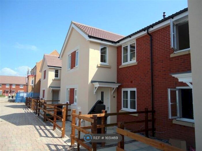 2 Bedroom Terraced House To Rent In Inkerman Close, Bristol, BS7