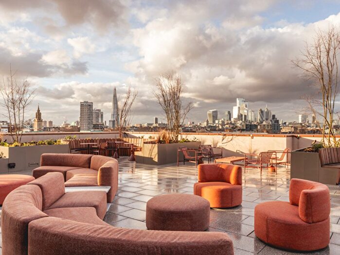 1 Bedroom Flat To Rent In Biscuit Walk, Bermondsey, London, SE16