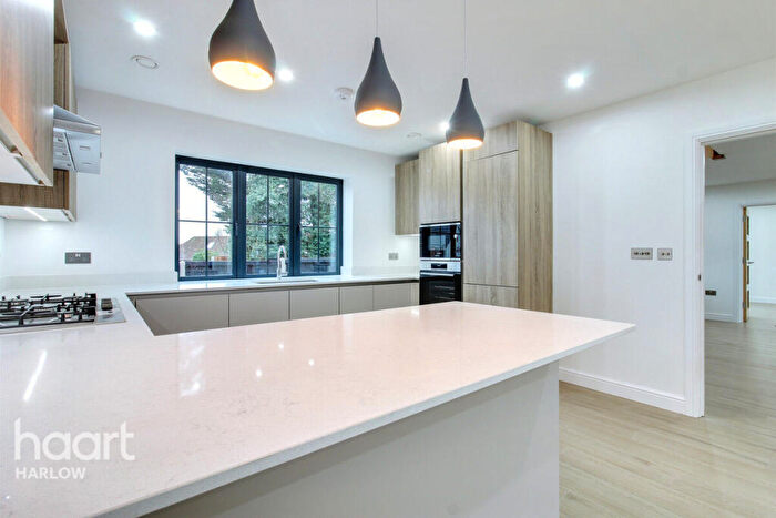 4 Bedroom Detached House For Sale In Barnmead, Bishops Stortford, CM22