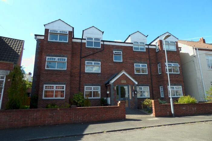 2 Bedroom Flat To Rent In Jays Court, Bedlington, NE22