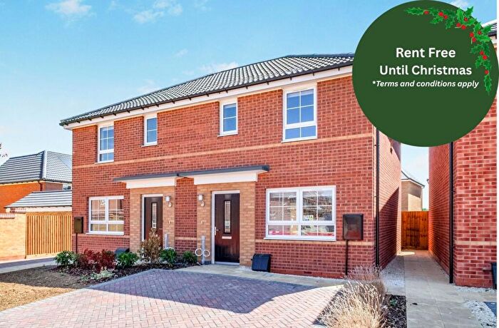 3 Bedroom House To Rent In Almond Avenue, Whittlesey, Peterborough, PE7