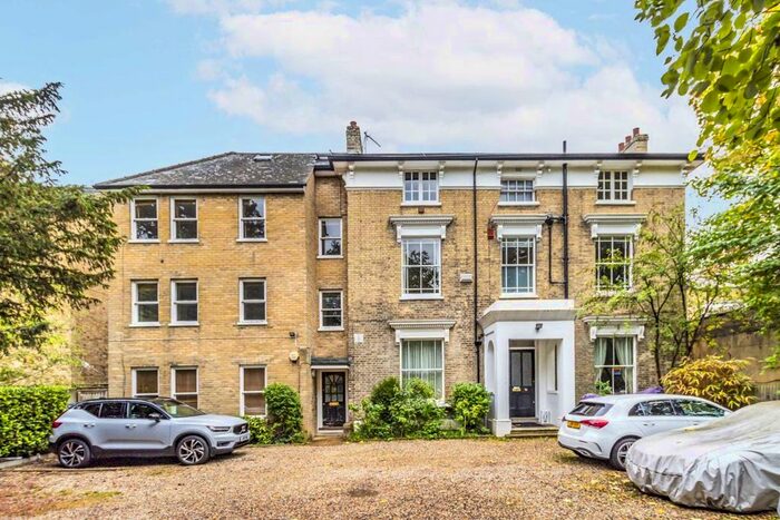 1 Bedroom Flat To Rent In Inner Park Road, London, SW19