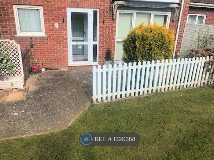 1 Bedroom Flat To Rent In Cavendish Square, Longfield, DA3