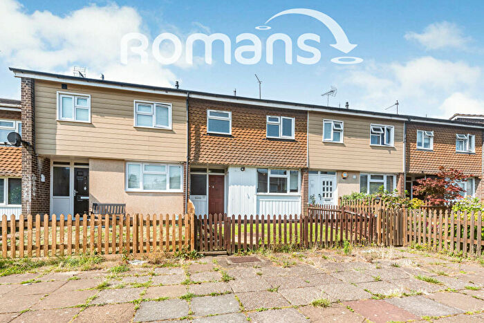 3 Bedroom Terraced House To Rent In Eldart Close, RG30